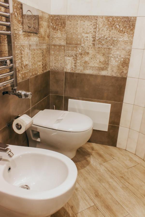 Guesthouse Lago Di Nicito Catania Exterior photo