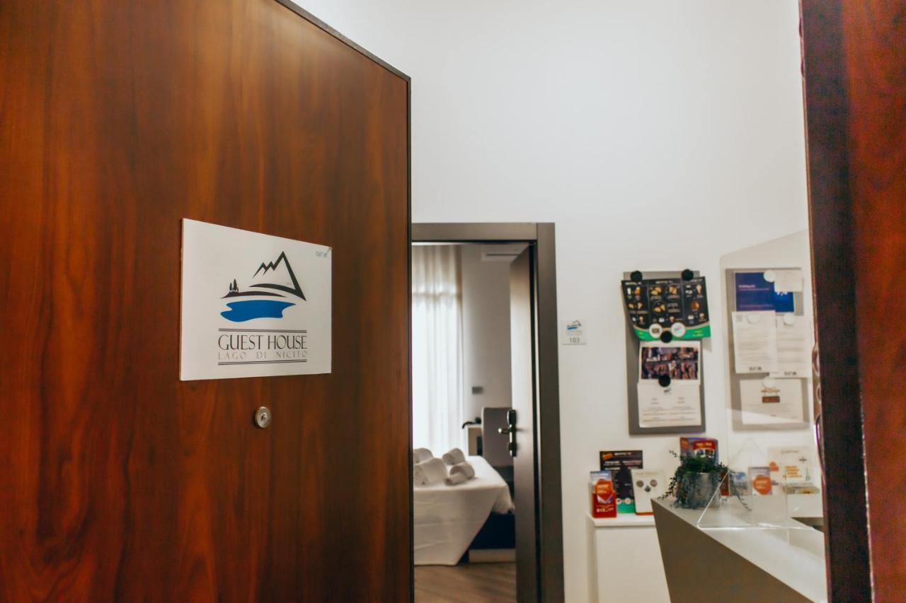 Guesthouse Lago Di Nicito Catania Exterior photo